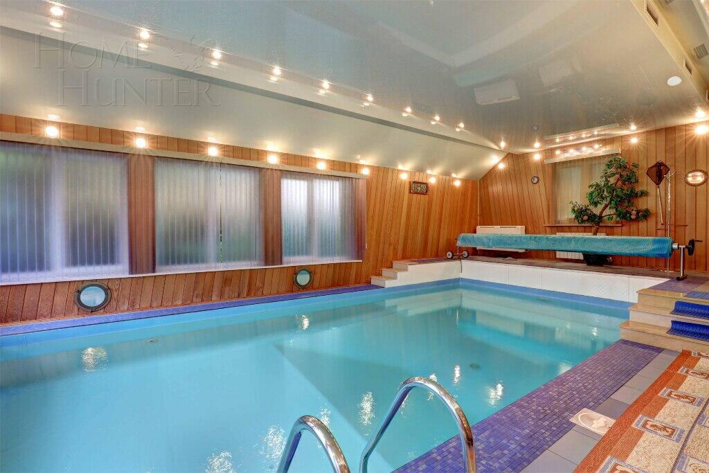 КОТТЕДЖ 1 600 м² с отделкой