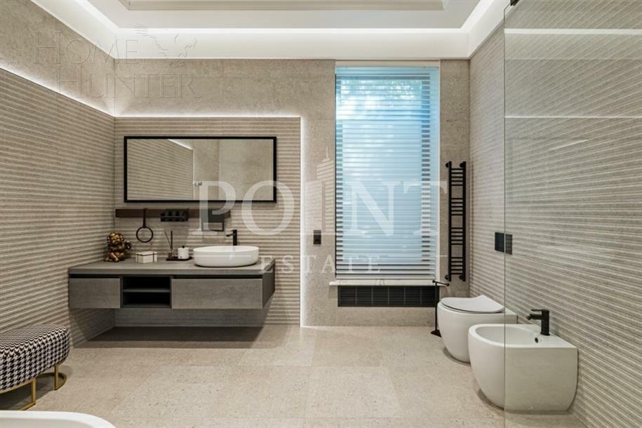 2-этажный коттедж 740 м² с отделкой
