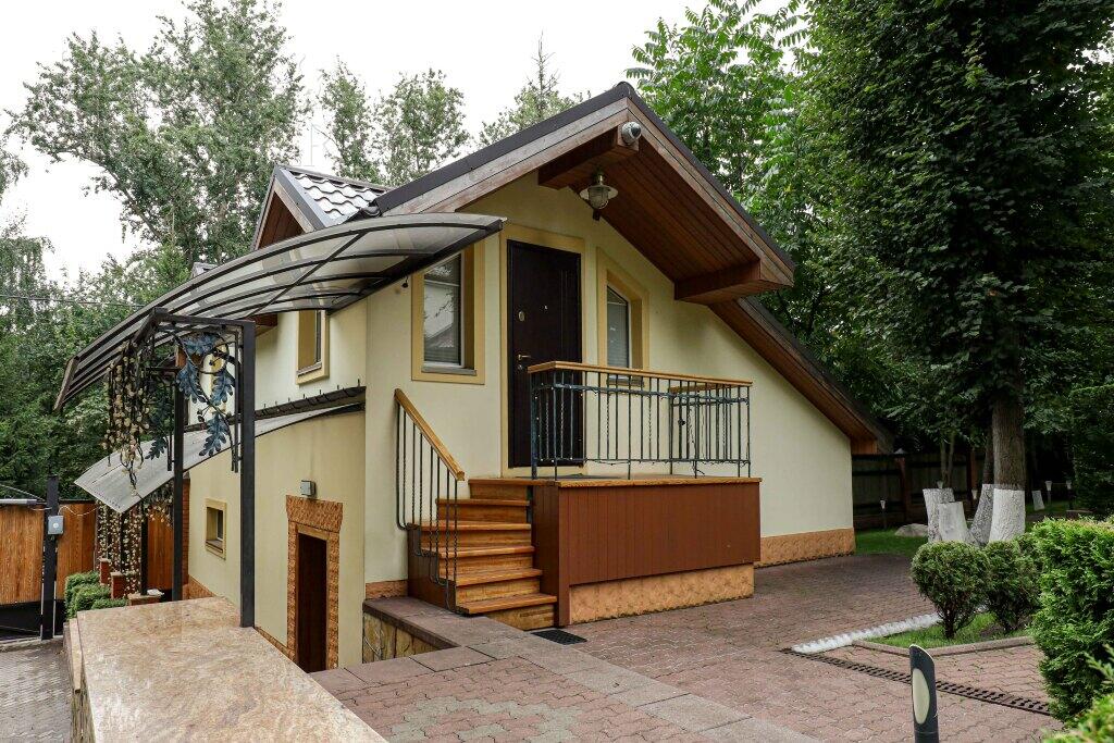 КОТТЕДЖ 1 600 м² с отделкой