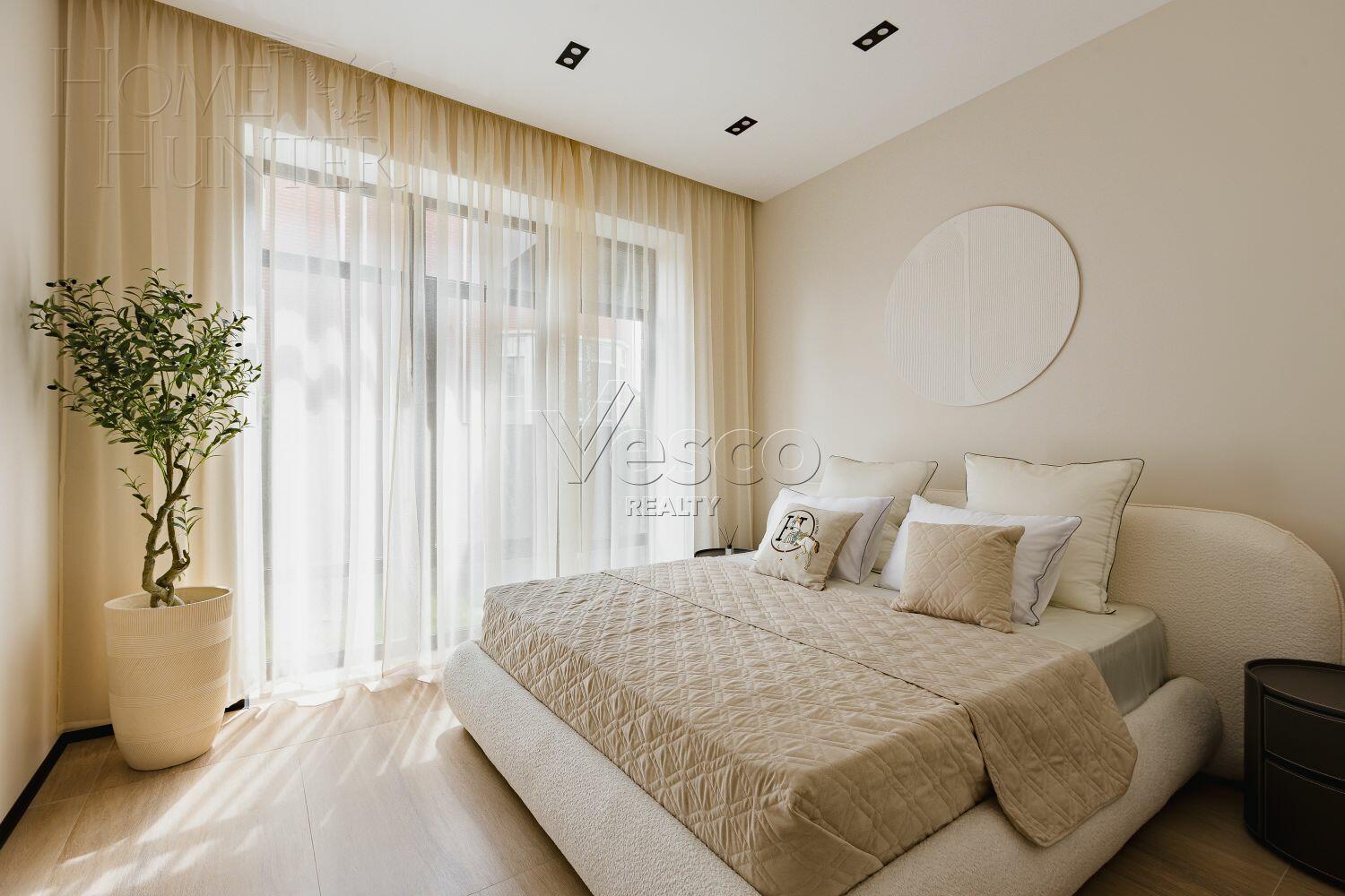 2-этажный коттедж 340 м² с отделкой
