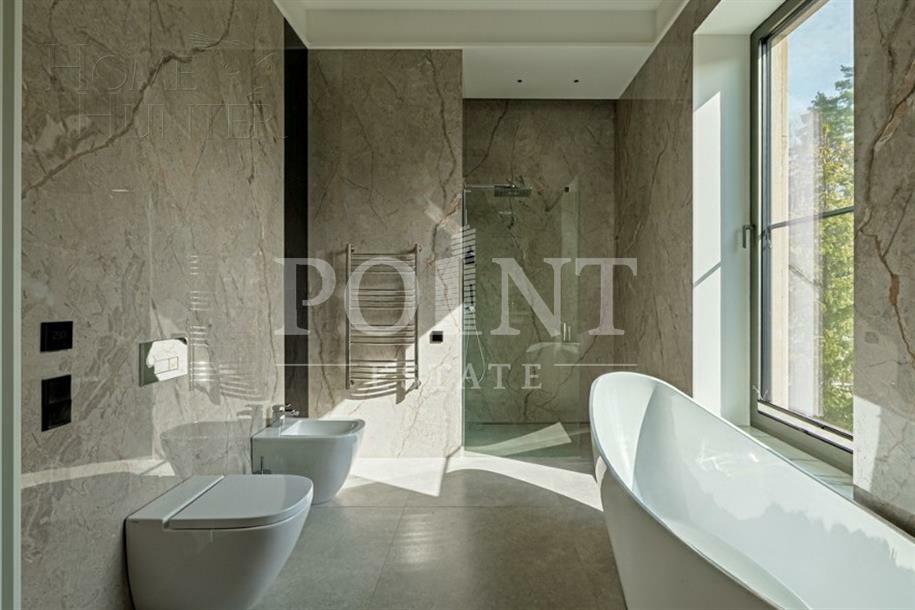 2-этажный коттедж 740 м² с отделкой