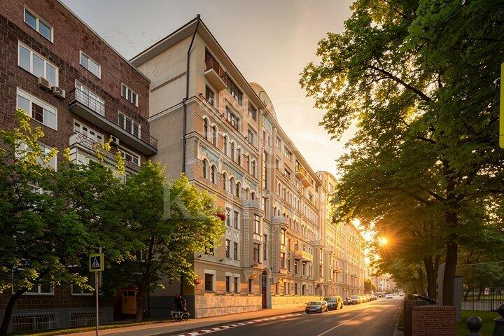 4-КОМН. КВАРТИРА С ОТДЕЛКОЙ 190 М² НА 7 ЭТАЖЕ