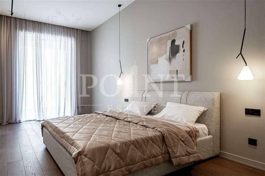 2-этажный коттедж 1 300 м² с отделкой