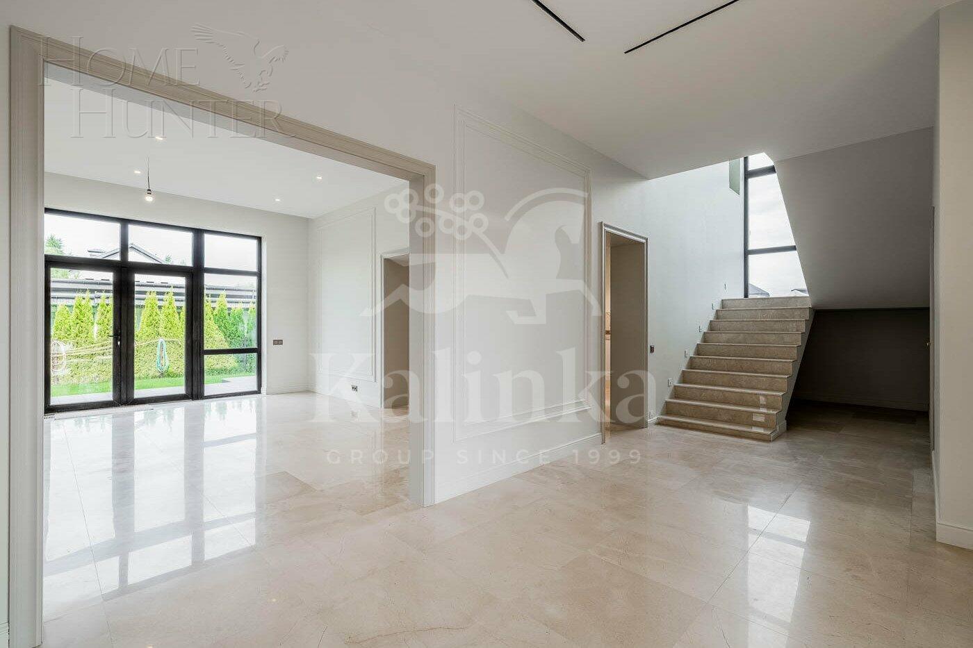 2-этажный коттедж 430 м² с отделкой