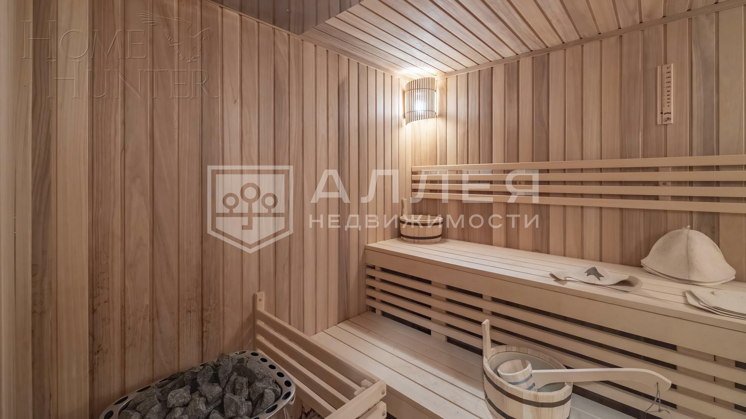 3-этажный таунхаус 320 м² с отделкой