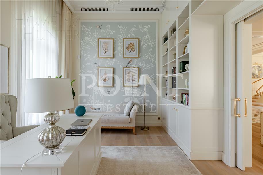 2-этажный коттедж 1 300 м² с отделкой