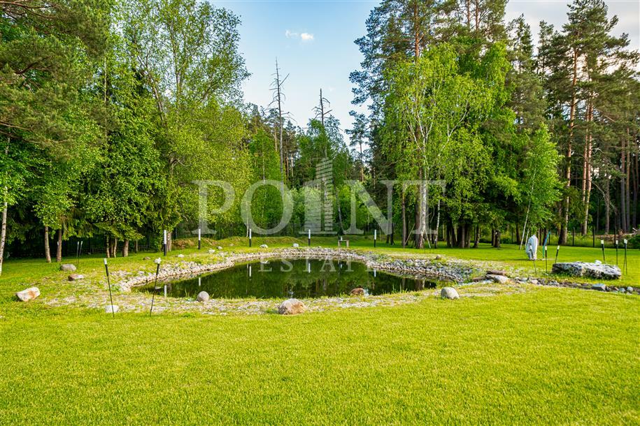2-этажный коттедж 1 300 м² с отделкой