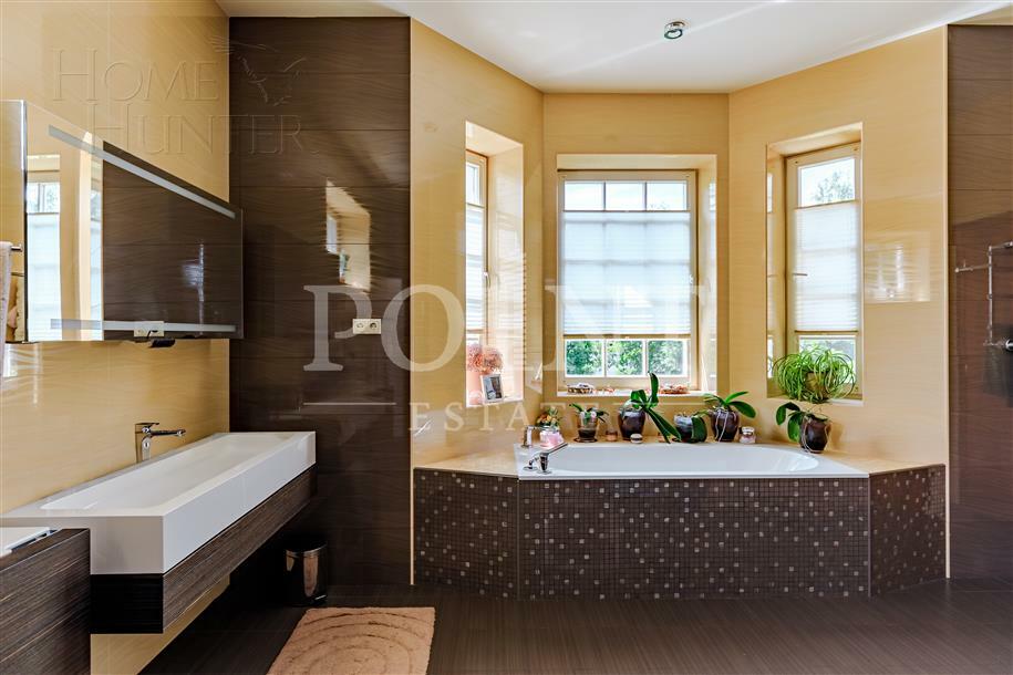 2-этажный коттедж 617.5 м² с отделкой