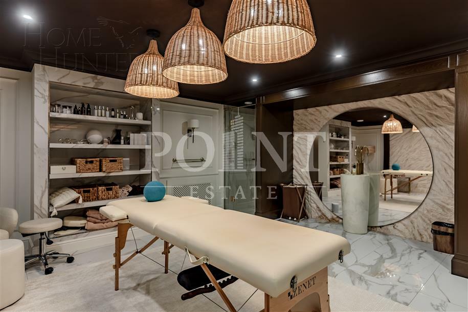 2-этажный коттедж 1 300 м² с отделкой