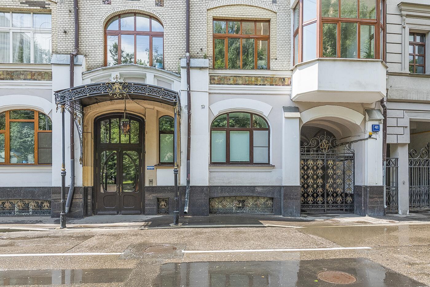 2-КОМН. КВАРТИРА С ОТДЕЛКОЙ 66.3 М² НА 1 ЭТАЖЕ