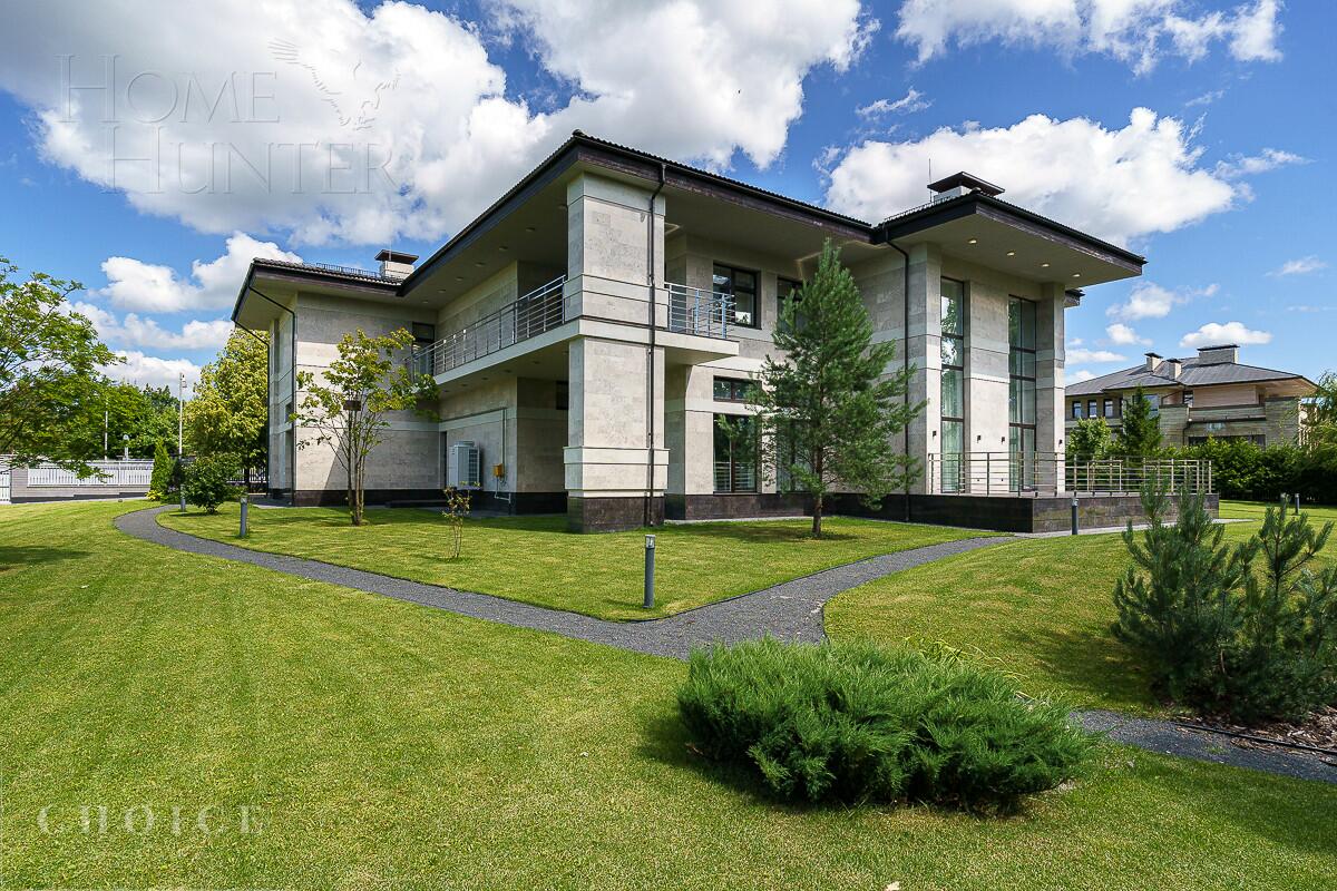 2-этажный коттедж 1 015.19 м² с отделкой