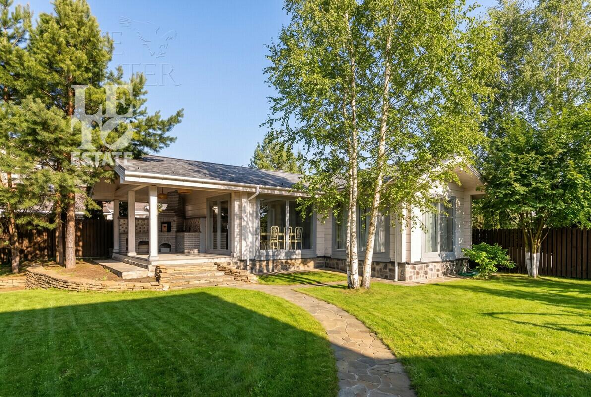 2-этажный коттедж 534.5 м² с отделкой