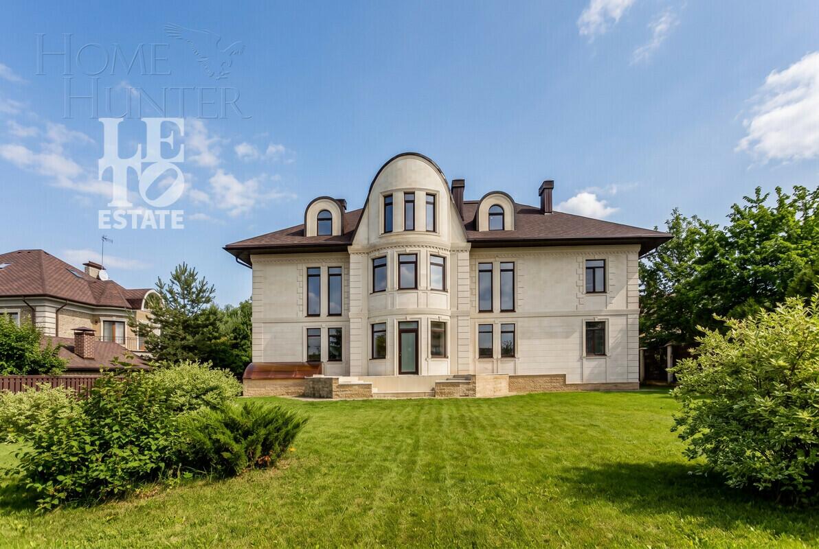 2-этажный коттедж 860 м² без отделки