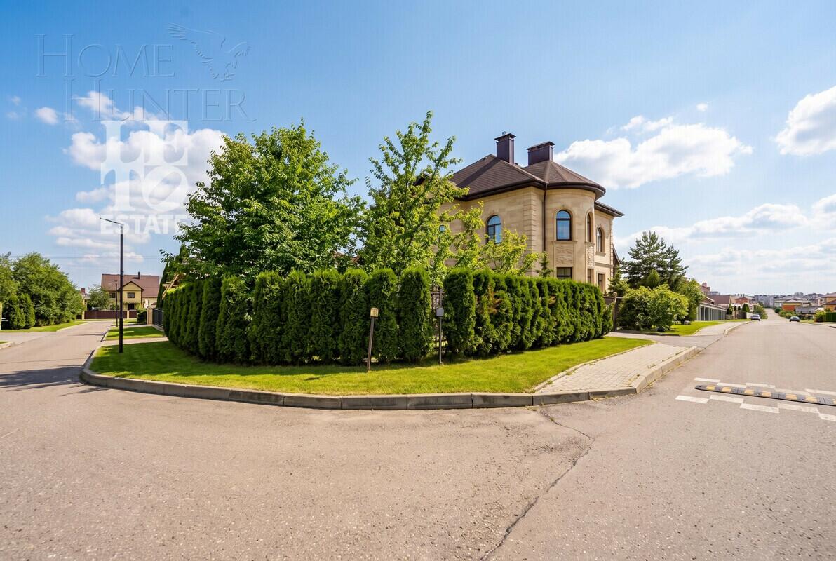 2-этажный коттедж 860 м² без отделки