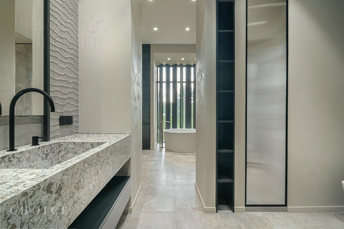 2-этажный коттедж 650 м² с отделкой