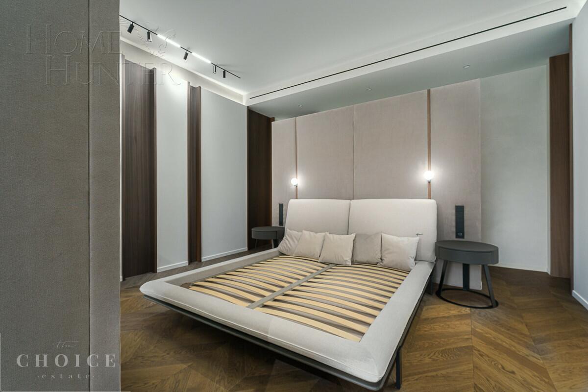 2-этажный коттедж 650 м² с отделкой