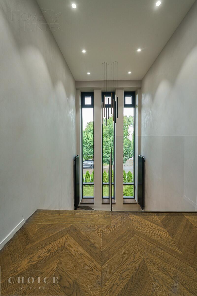 2-этажный коттедж 650 м² с отделкой