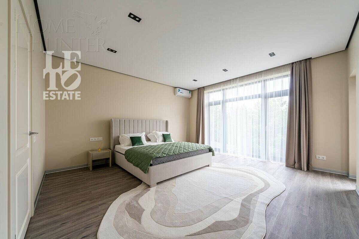 2-этажный коттедж 540.5 м² с отделкой