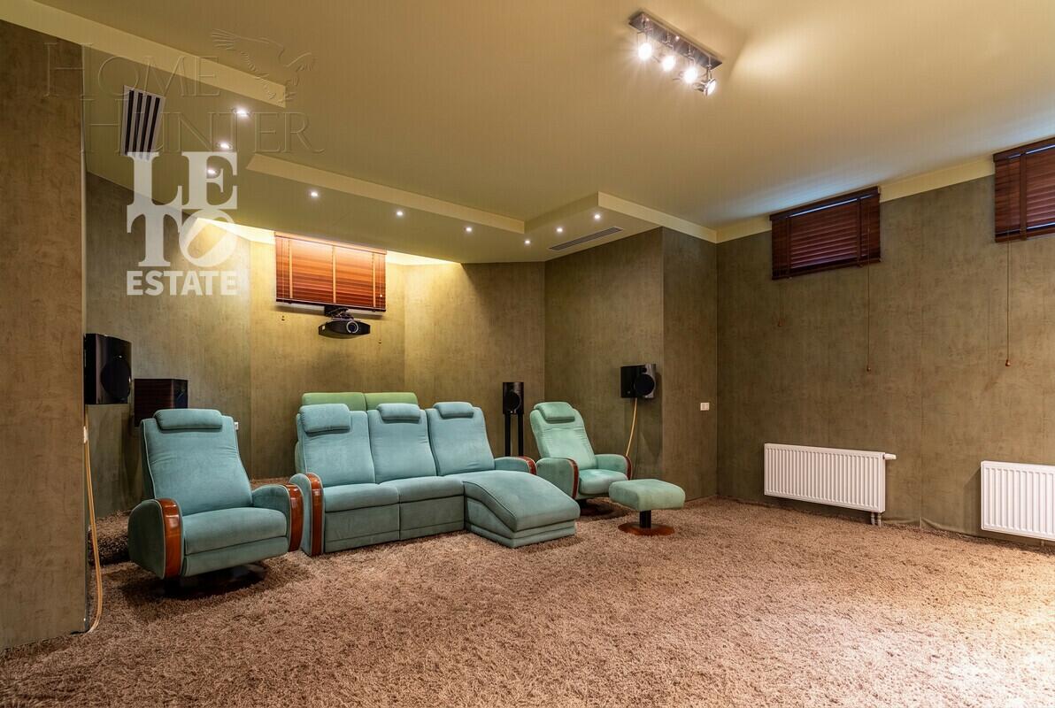 2-этажный коттедж 617.5 м² с отделкой
