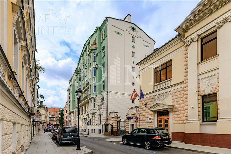 5-КОМН. КВАРТИРА С ОТДЕЛКОЙ 160 М² НА 6 ЭТАЖЕ
