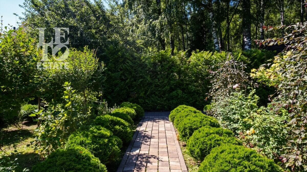 2-этажный коттедж 580 м² с отделкой