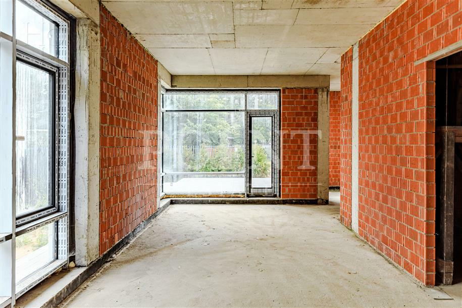 2-этажный коттедж 638 м² без отделки