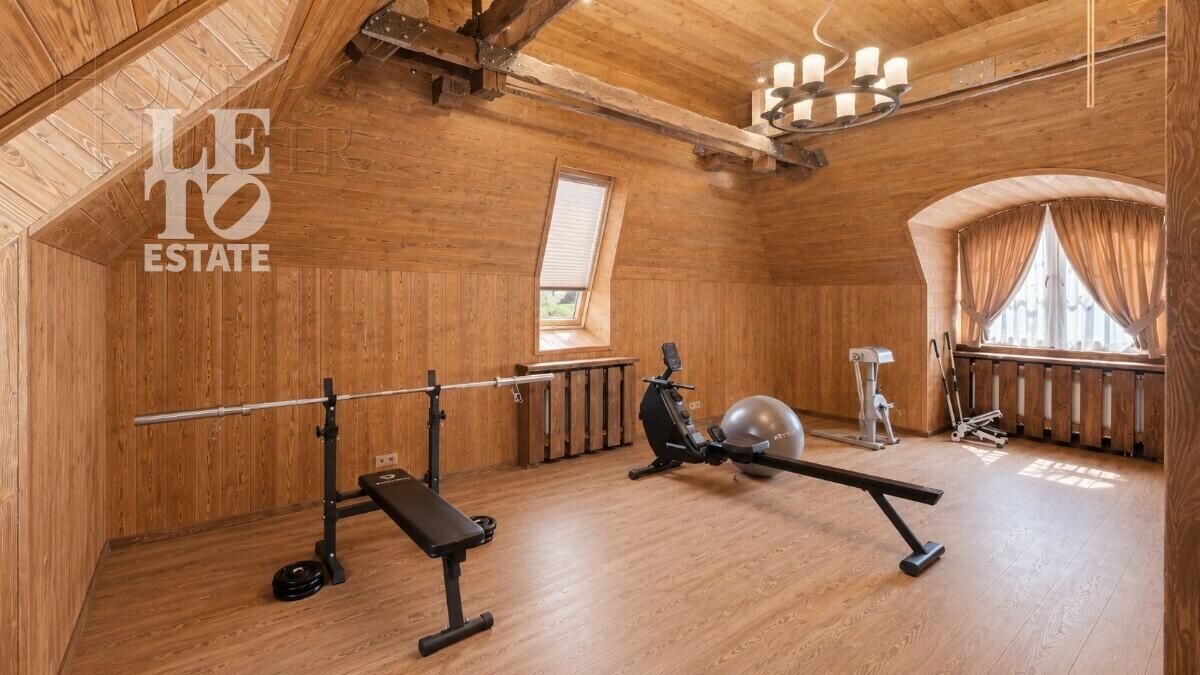 2-этажный коттедж 580 м² с отделкой