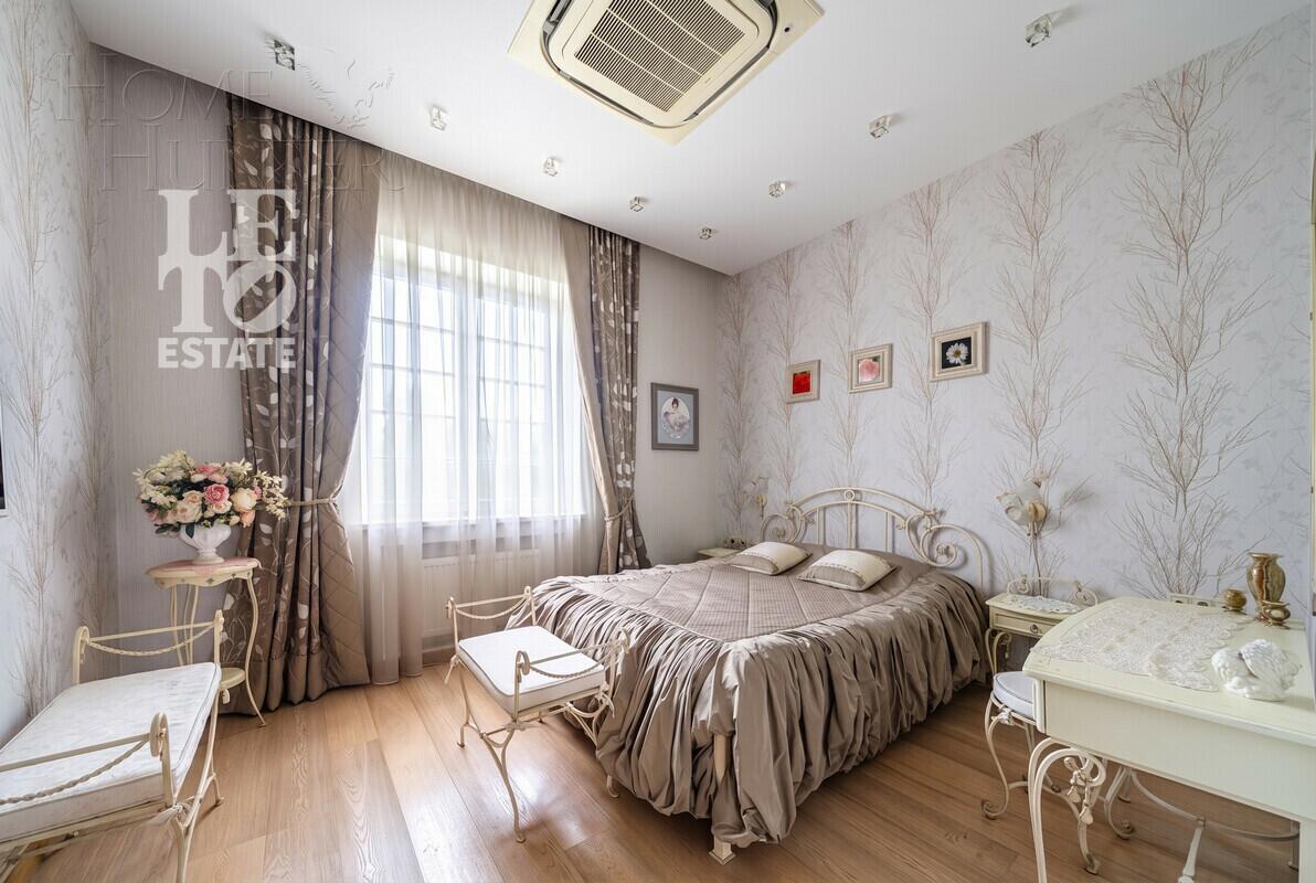 2-этажный коттедж 617.5 м² с отделкой