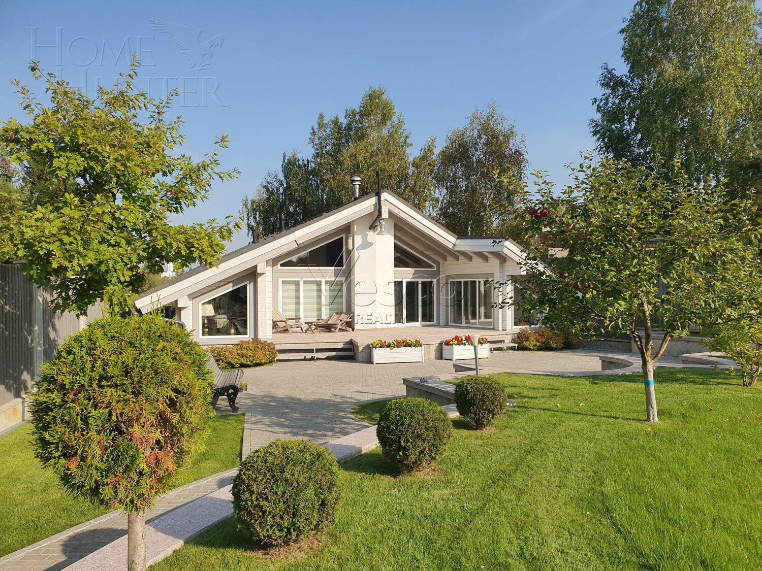 2-этажный коттедж 900 м² с отделкой