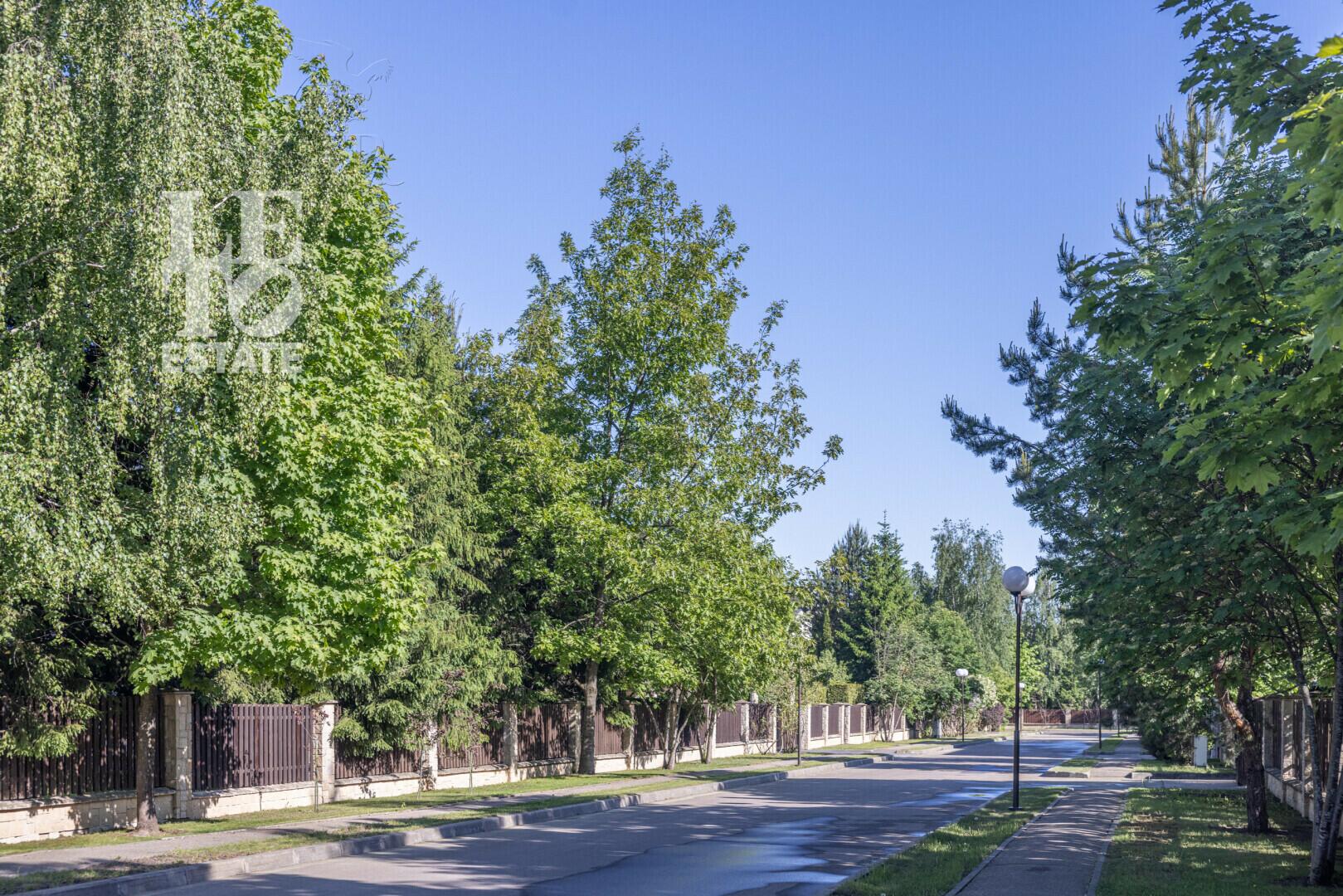 2-этажный коттедж 617.5 м² с отделкой
