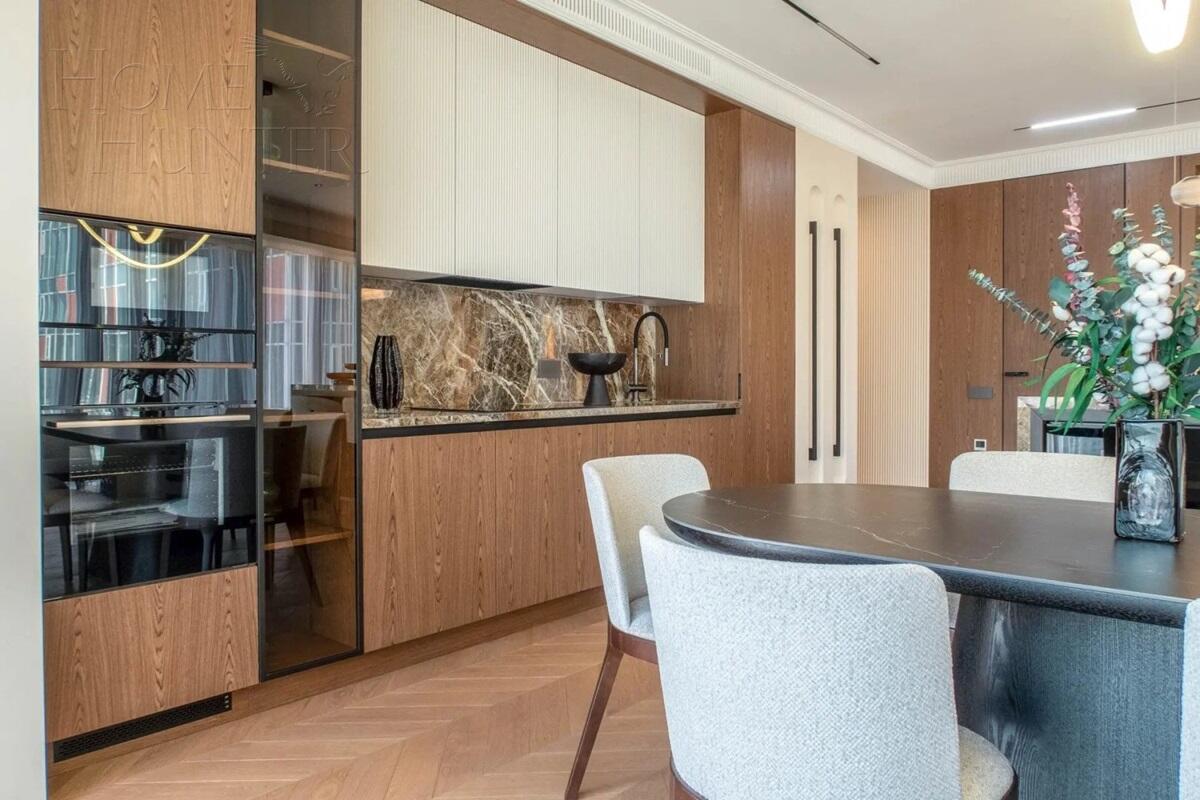 3-КОМН. КВАРТИРА С ОТДЕЛКОЙ 142 М² НА 18 ЭТАЖЕ
