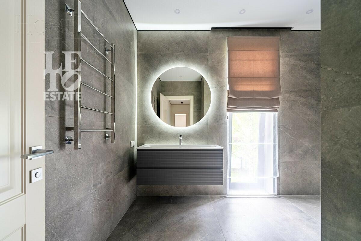 2-этажный коттедж 540.5 м² с отделкой