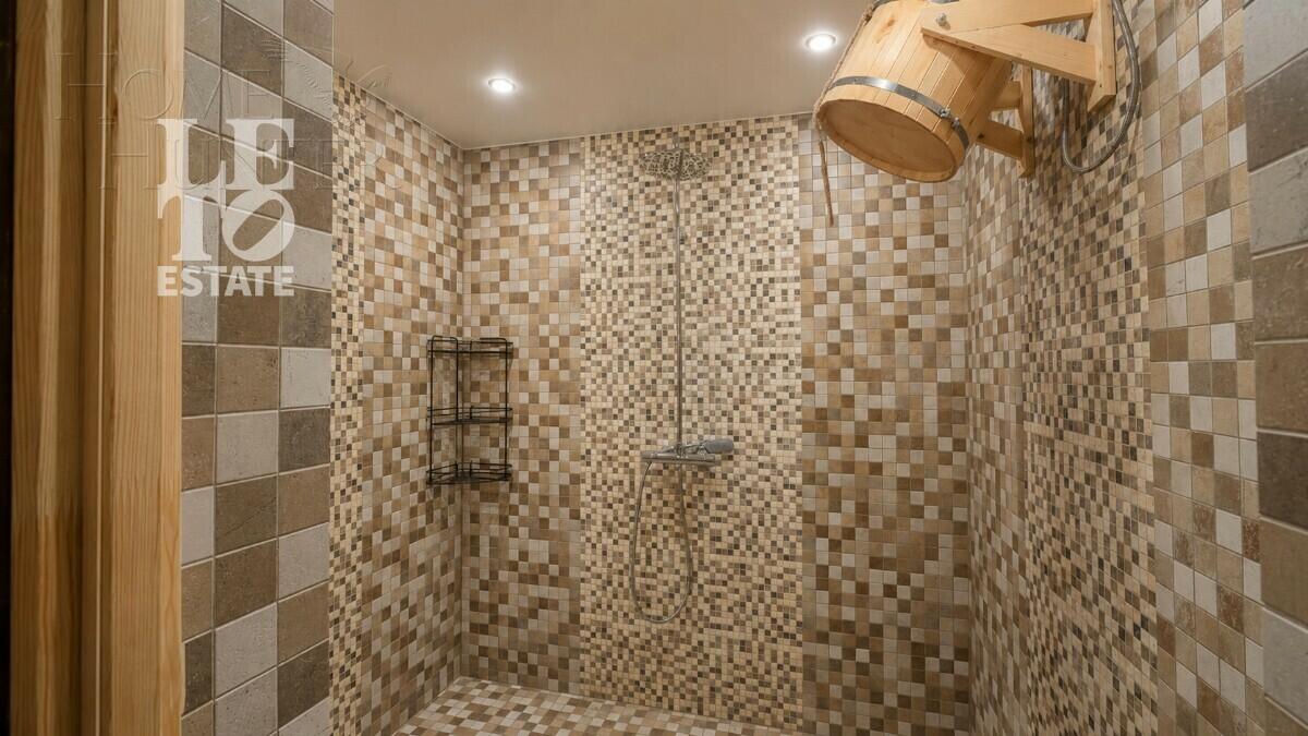 2-этажный коттедж 580 м² с отделкой