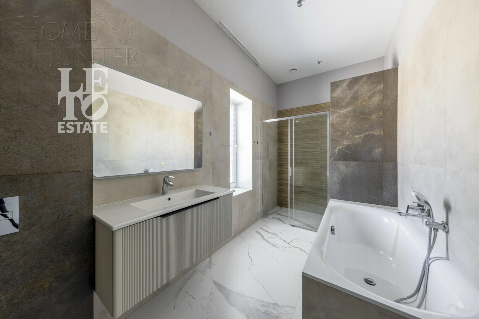 2-этажный коттедж 350 м² с отделкой