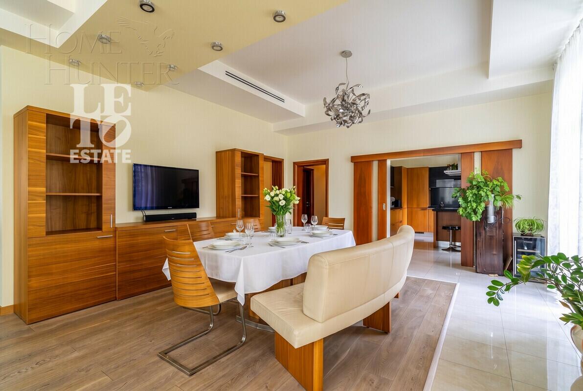 2-этажный коттедж 617.5 м² с отделкой