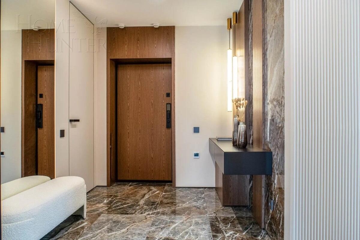 3-КОМН. КВАРТИРА С ОТДЕЛКОЙ 142 М² НА 18 ЭТАЖЕ