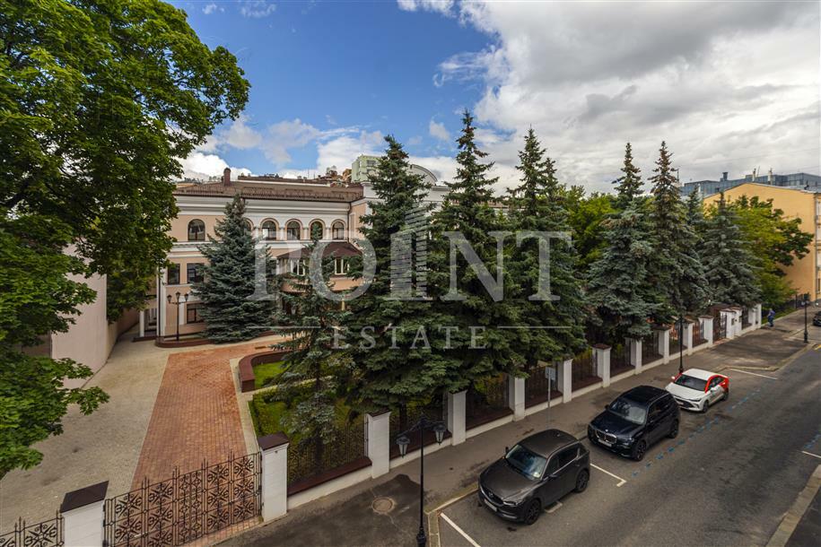 4-КОМН. КВАРТИРА С ОТДЕЛКОЙ 142 М² НА 3 ЭТАЖЕ