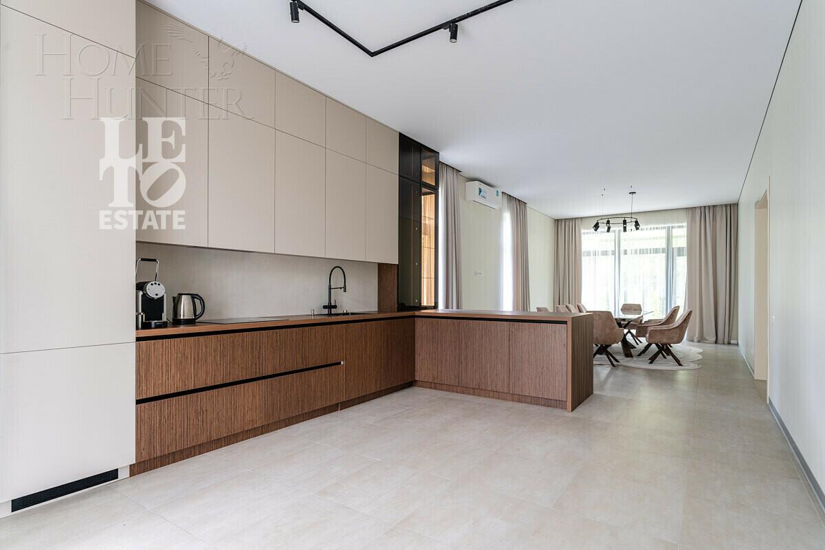 2-этажный коттедж 540.5 м² с отделкой
