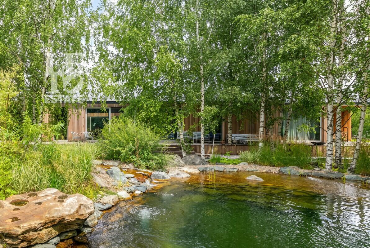 1-этажный коттедж 380 м² с отделкой
