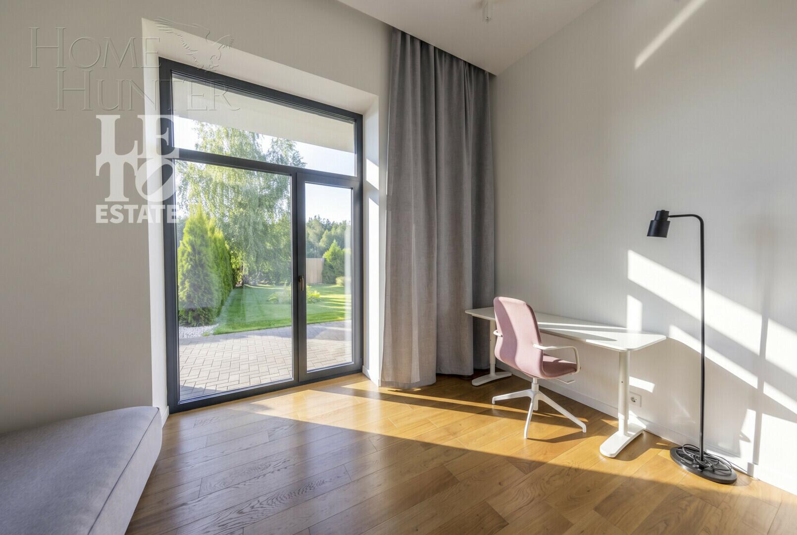 2-этажный коттедж 350 м² с отделкой