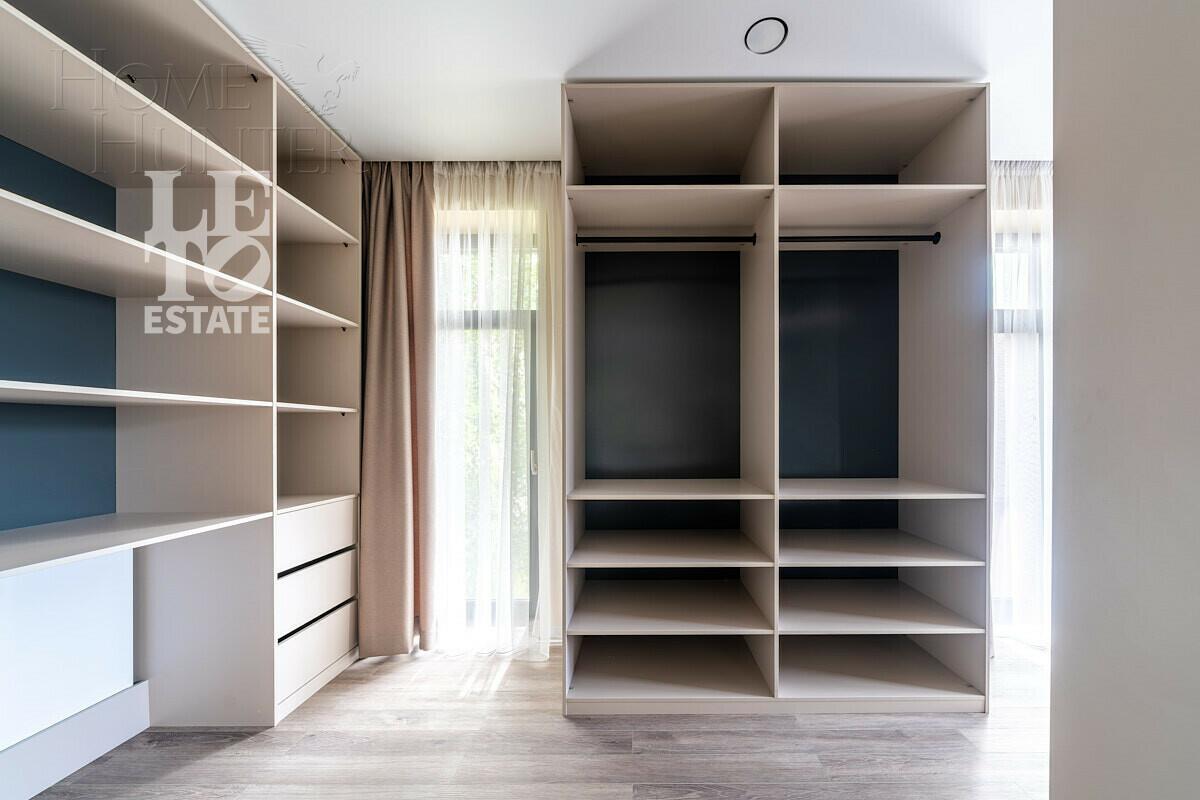2-этажный коттедж 481.1 м² с отделкой