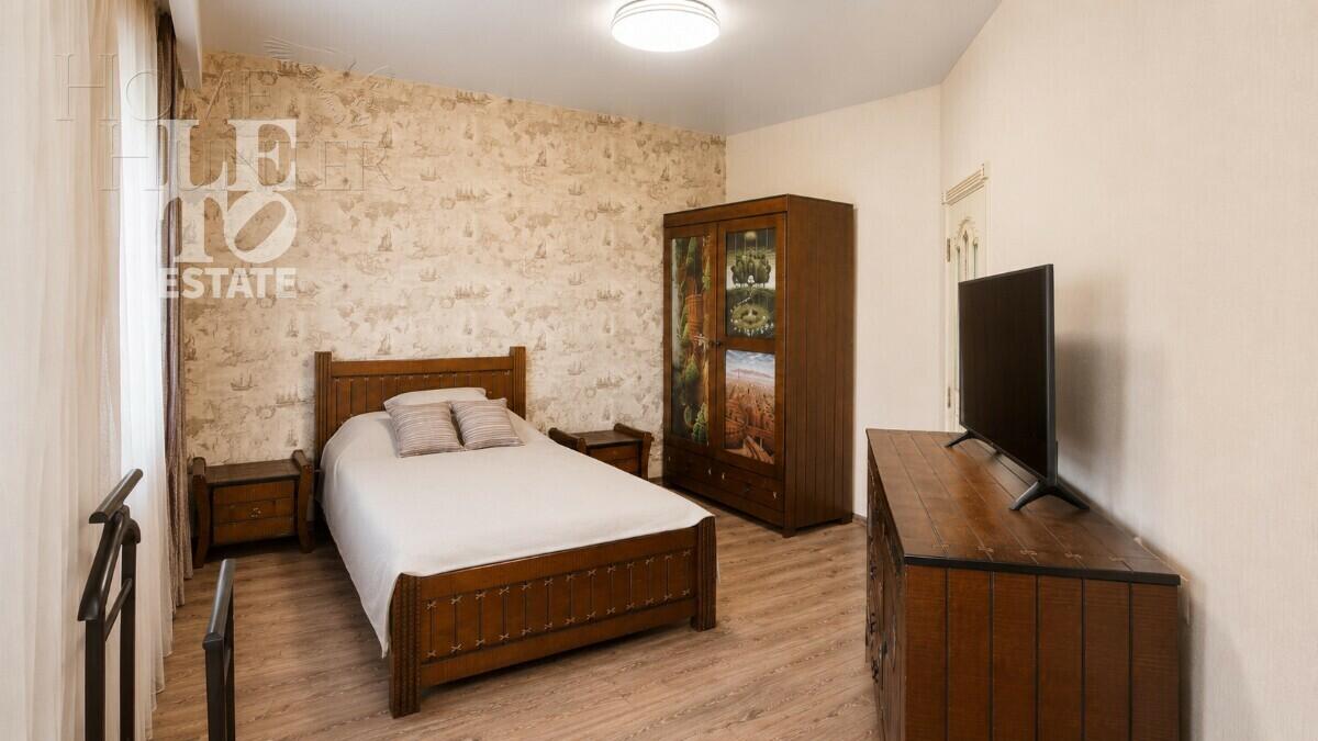 2-этажный коттедж 580 м² с отделкой