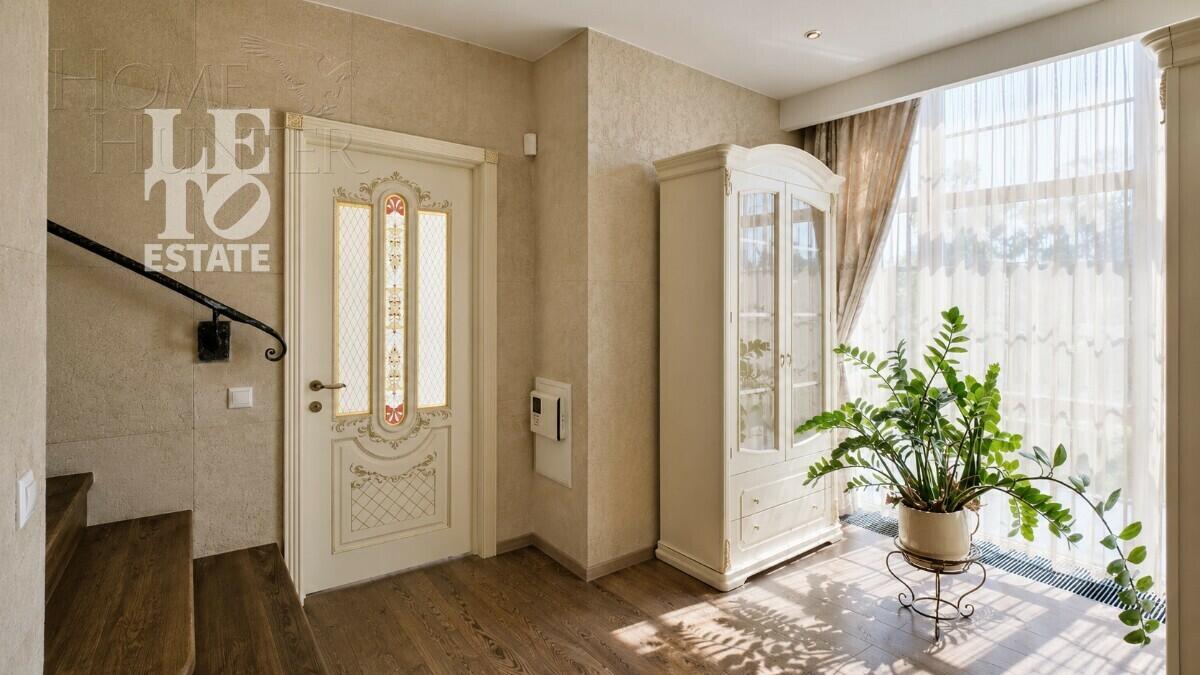 2-этажный коттедж 580 м² с отделкой