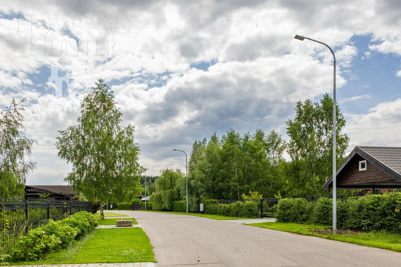 2-этажный коттедж 350 м² с отделкой
