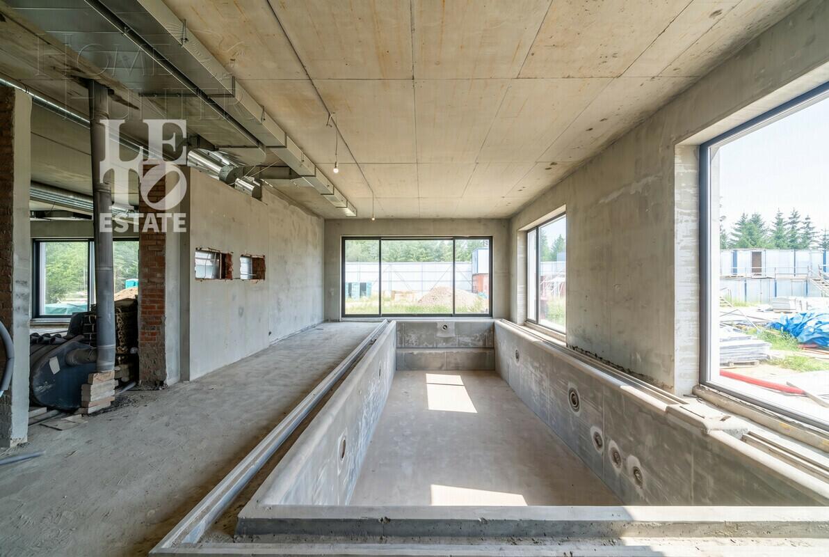 2-этажный коттедж 1 250 м² без отделки