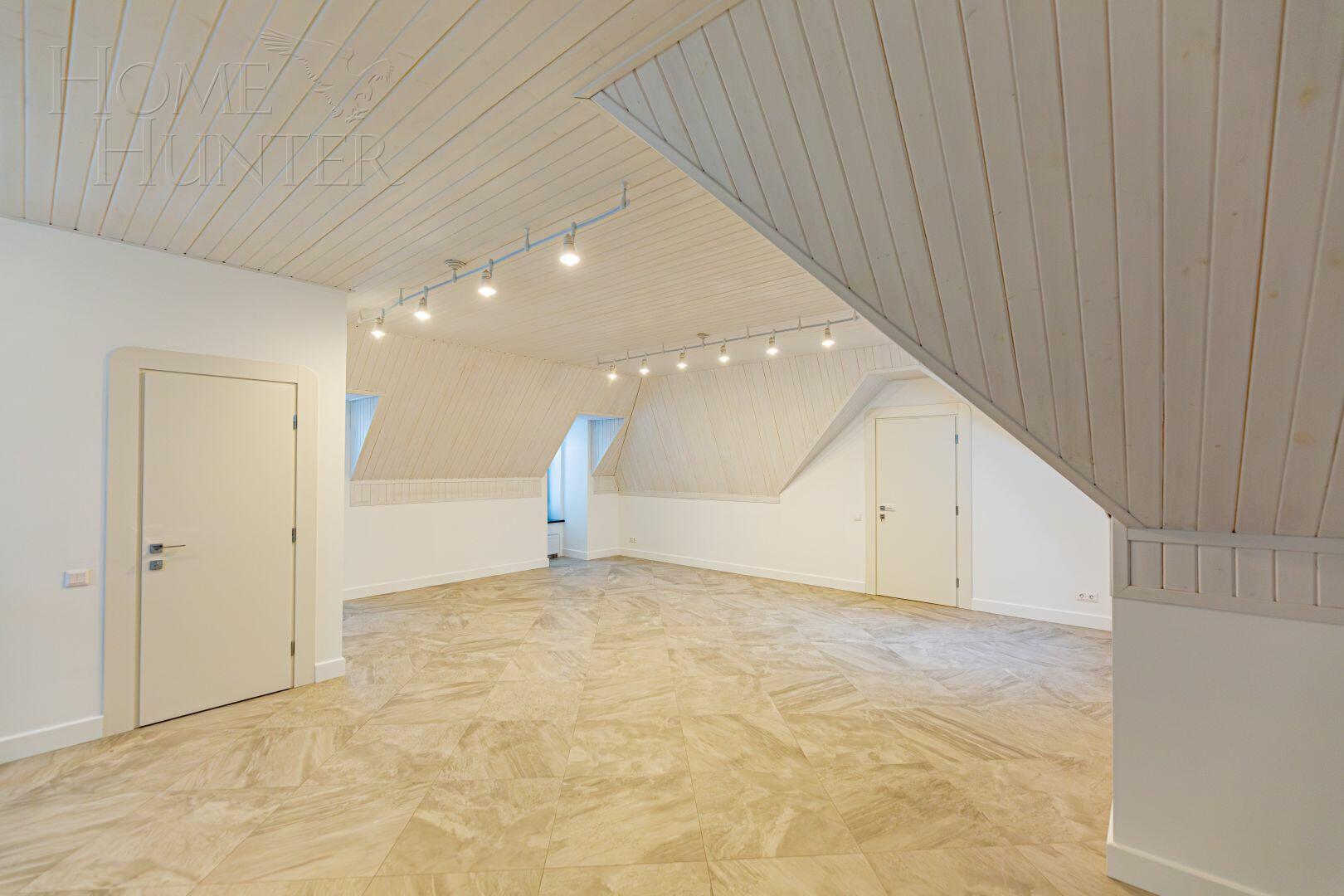 2-этажный коттедж 375 м² с отделкой