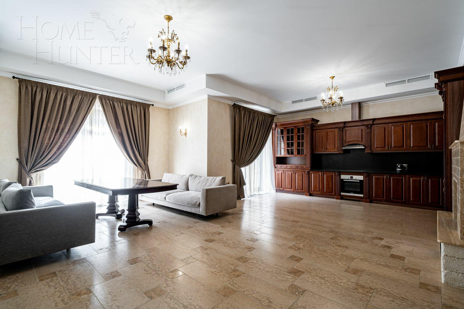 2-этажный коттедж 1 150 м² с отделкой