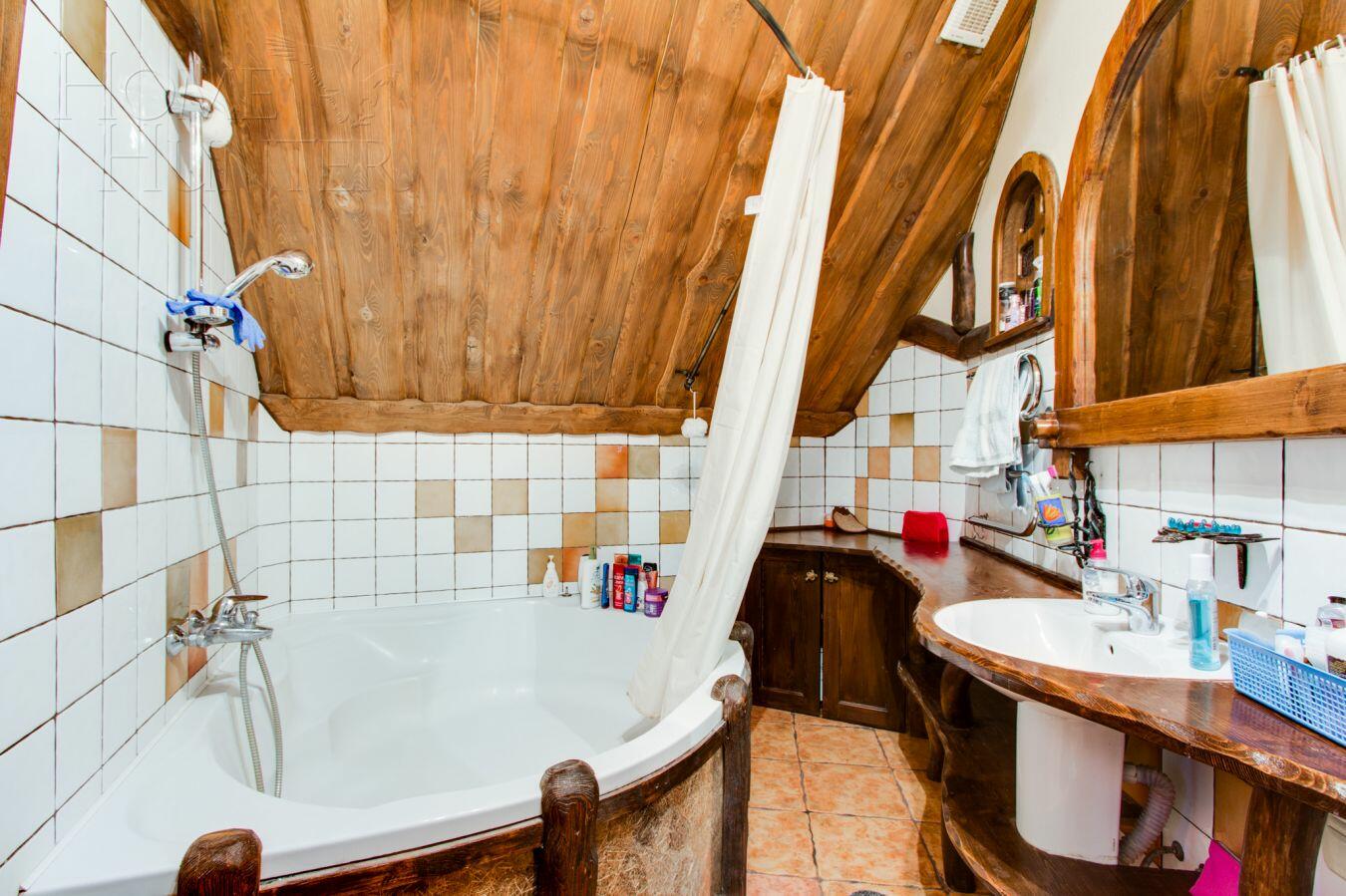 2-этажный коттедж 340 м² с отделкой