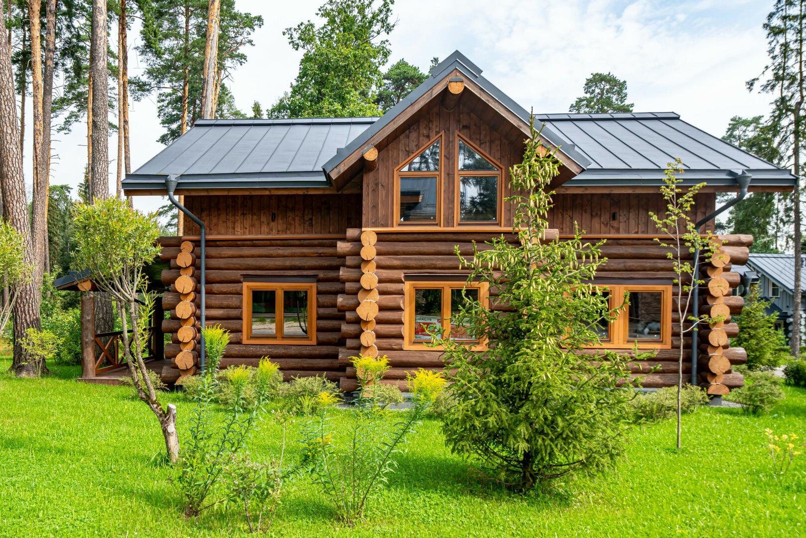 2-этажный коттедж 270 м² с отделкой