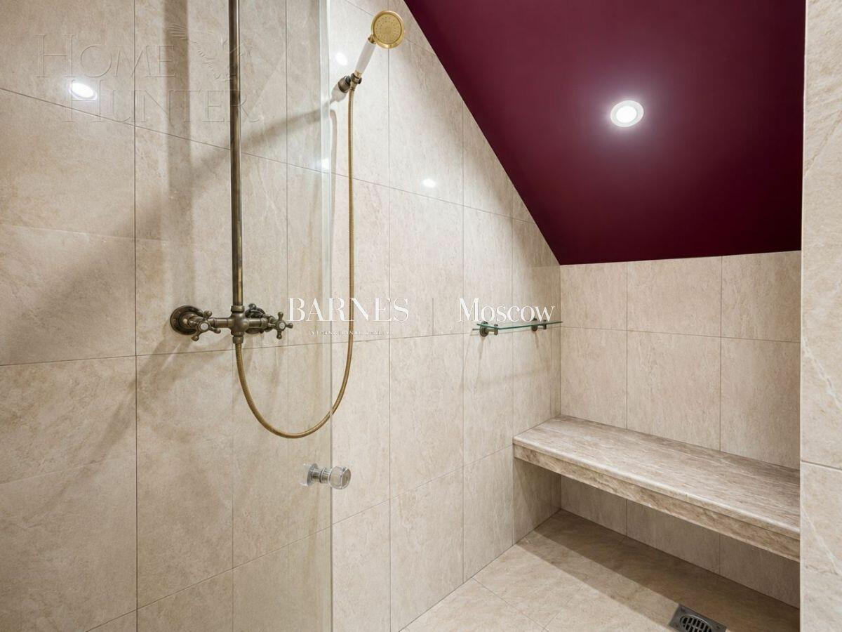 2-этажный коттедж 500 м² с отделкой